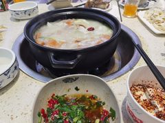 -九寨特色牦牛肉汤锅 羊肉汤锅