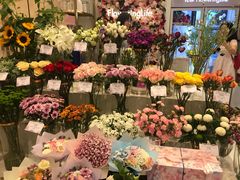 -花邻FloweringLife花艺气球派对(武康大楼店)