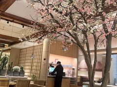 -蜜桃餐厅·伴山(湖滨商业街店)