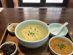 -蟹上黄·蟹黄面·江南糖水(人民广场店)