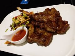 果木烤羊鞍扒-赫帝拉航空主题餐厅(南宁店)