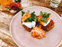 Cha&nbsp;Siu&nbsp;Pulled&nbsp;Pork&nbsp;Egg&nbsp;Benny-FLOVIE FLORIST CAFE