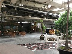 -红栌温泉山庄生态美食餐厅