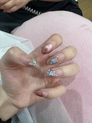 -Meet Nail 美睫·美甲