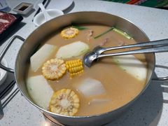 -肥仔文澳门猪骨煲(南京西路店)