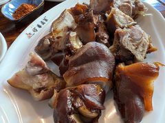 -老鼎万春卤菜(五代传承创始老店)