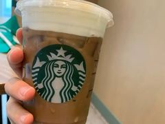 大溪地风情绵云冷萃-星巴克(郑州曼哈顿广场店)