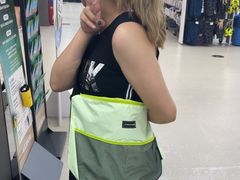 -迪卡侬(蓬江万达店)