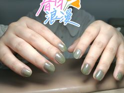 -槿里日式美甲工作室