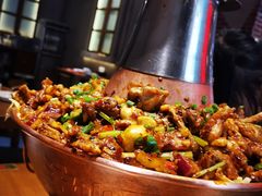 -炉小二铜锅牛蛙•川湘菜(三里屯店)