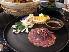 -泓0871臻选云南菜·味庄