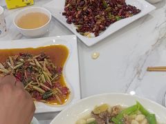 -洪平血旺椒麻鸡雅鱼饭店(熊猫大道店)