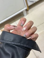 -尤米一站式美甲美睫