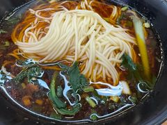 -丽影重庆小面(定西路店)