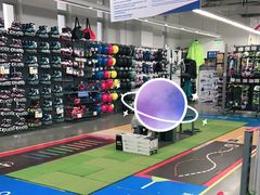 -迪卡侬(西三旗店)