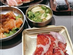 -围炉肉舍丹东海鲜烤肉·烤活鳗(步行街店)