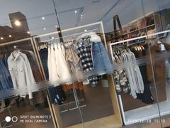 -丽达购物中心(崂山店)