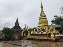 -一寨两国风景区