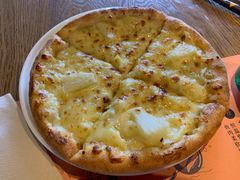 -乐凯撒披萨(东方新世界店)