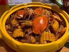 -多嘴超级肉蟹煲(万达店)