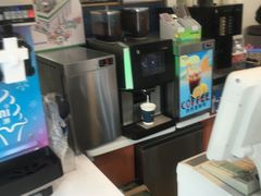 -全家便利店(漕溪北路七店)