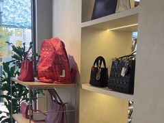 -六六奢品·vintage中古·回收二手奢侈品包包手表首饰(环球港店)