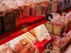 -巴黎贝甜(大宁国际商业广场店)