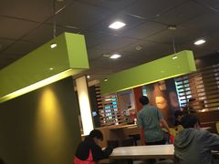 大堂-麦当劳(新华路步步高店)