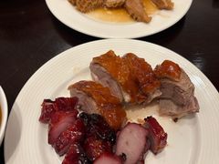 蜜汁叉烧配烧鸭-京香轩·中餐厅(上海中庚聚龙酒店)