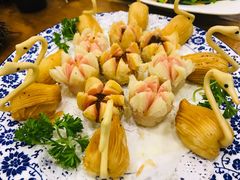 天鹅荷花酥-老东镇啤酒屋海鲜加工·蒸汽海鲜·海鲜烧烤(台东店)