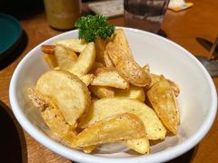 -JINNS锦时 steak&pizza(浸信会礼拜堂旧址店)