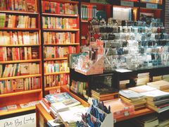 -新华书店(永安路店)