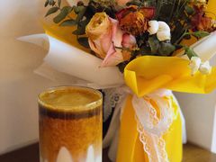 -Line 咖啡(石厦花园店)