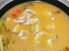 -山城外·非遗酸菜鱼(蜀都万达店)