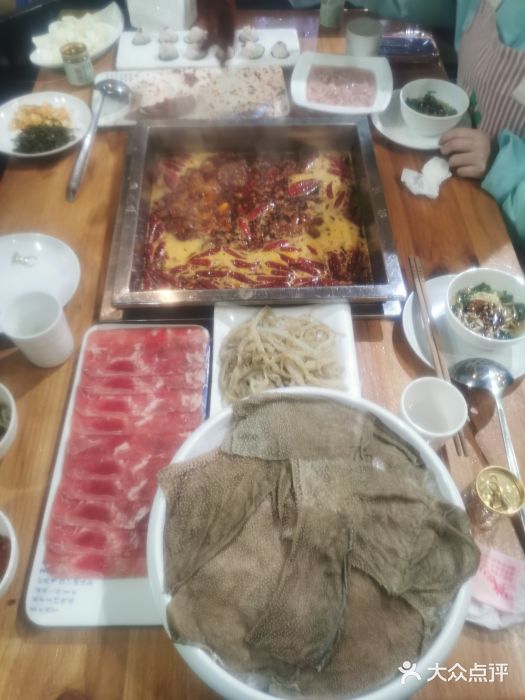 椒悦重庆主题火锅(南部店)图片