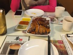 -新大咀港式茶餐厅(宝山万达店)