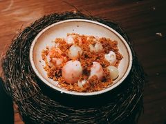 -The ROOF (通盈中心店)