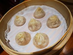 -乐忻皇朝(上海中心大厦店)