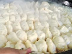 -黄阿姨锅贴大王(万航渡路店)