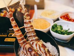 -鲜入围煮花胶鸡海鲜火锅