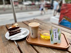 白桃乌龙-DECAMERON十日谈(卓悦汇店)