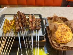 -沪上名羊天下•烤羊腿•东北烧烤•小龙虾(浦东直营总店)