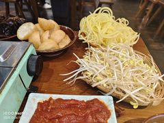 -黔有有贵州酸汤夺夺粉火锅(五味十字店)