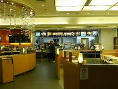 -麦当劳(水坑尾街店)