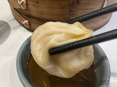 -馋三尺蟹粉小笼(人民广场店)