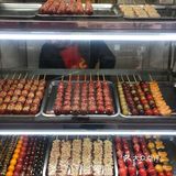 后来去找不到了，这次来友爱路买甄糕，发现了这家小店