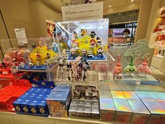 -泡泡玛特POPMART(上海环球港店)
