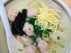 现包清鸡汤鲜虾小馄饨-苏小柳点心·手作小笼包(新街口分院店)