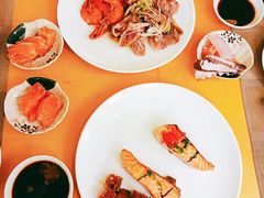 -上海西藏大厦万怡自助餐厅(徐汇店)