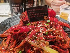 -巴厘龙虾·榜首油焖大虾(音乐学院·沿江酒馆店)